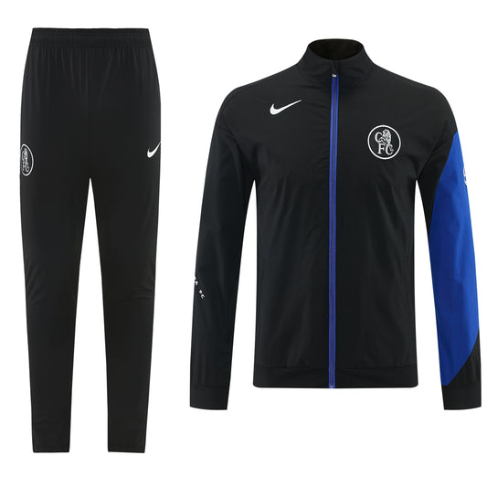 Fato de treino Chelsea Velukz com detalhes em azul e branco, tecido confortável para atividades físicas.