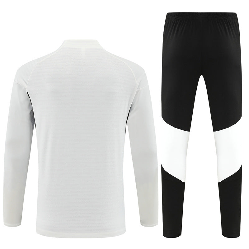Fato de Treino Branco Liverpool 25/26 - Kickeoffss