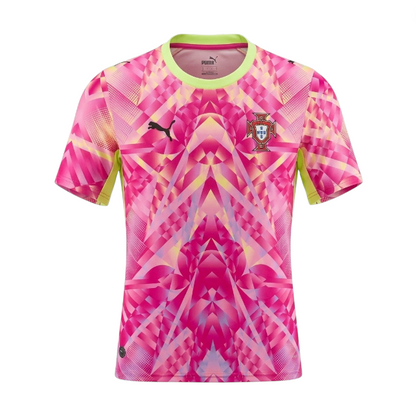 Camisa T-Shirt Guarda Redes Portugal 2026 da Velukz, com design de goleiro e cores da seleção portuguesa.