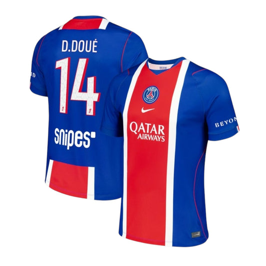 Camisa T-Shirt Principal PSG 26/27 D. Doué da Velukz, camisa de time com logotipo do PSG e detalhes do jogador.