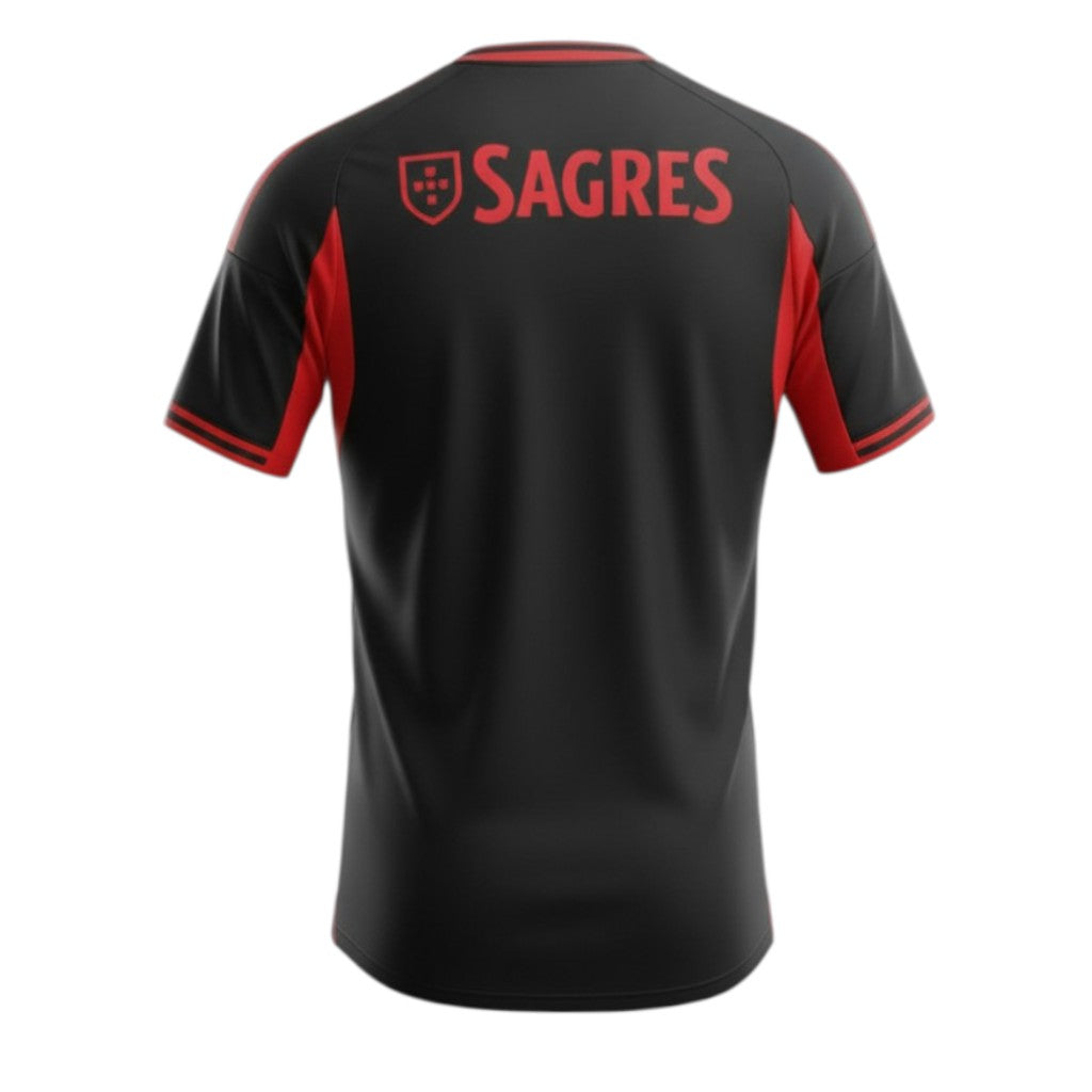 Camisola T-Shirt Velukz Benfica com logótipo do clube, feita de algodão, em cor branca com detalhes vermelhos.