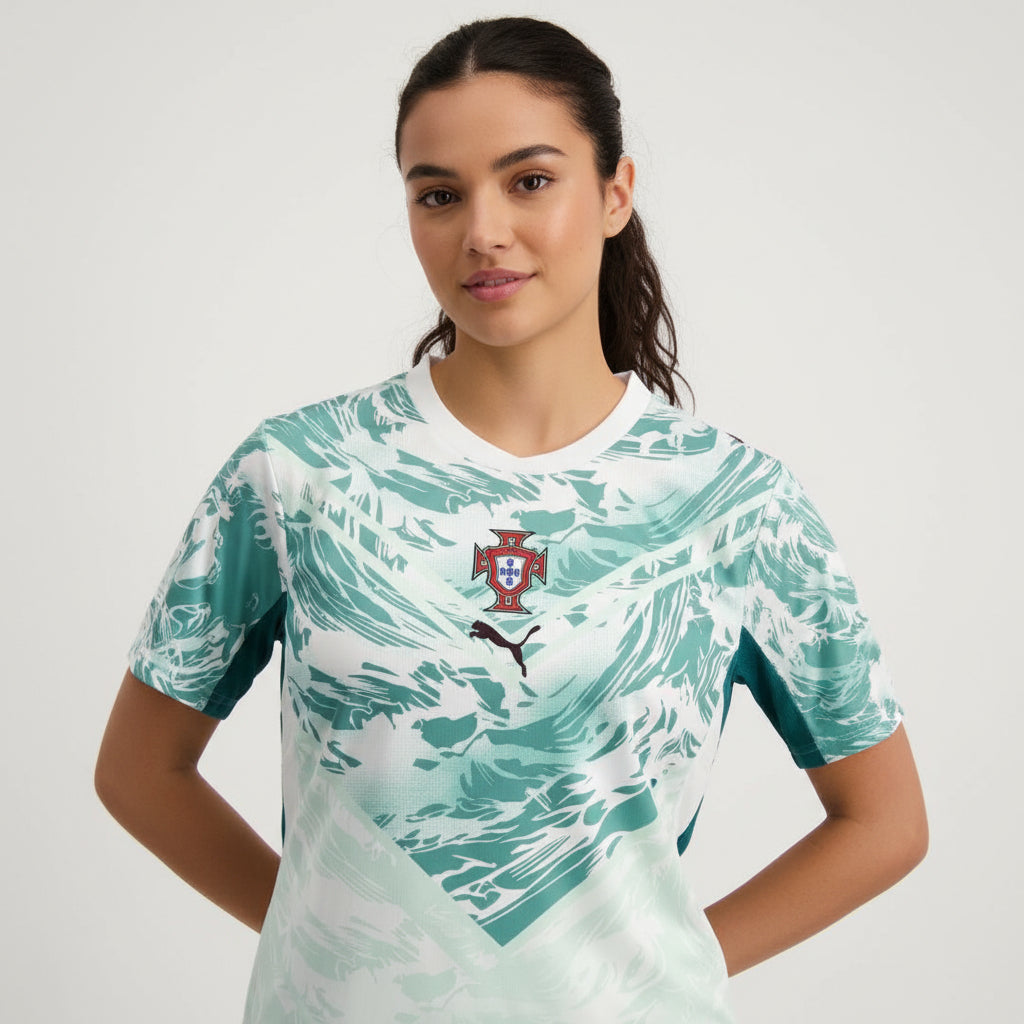 T-Shirt Alternativa Portugal Mulher 2026 - Kickeoffss