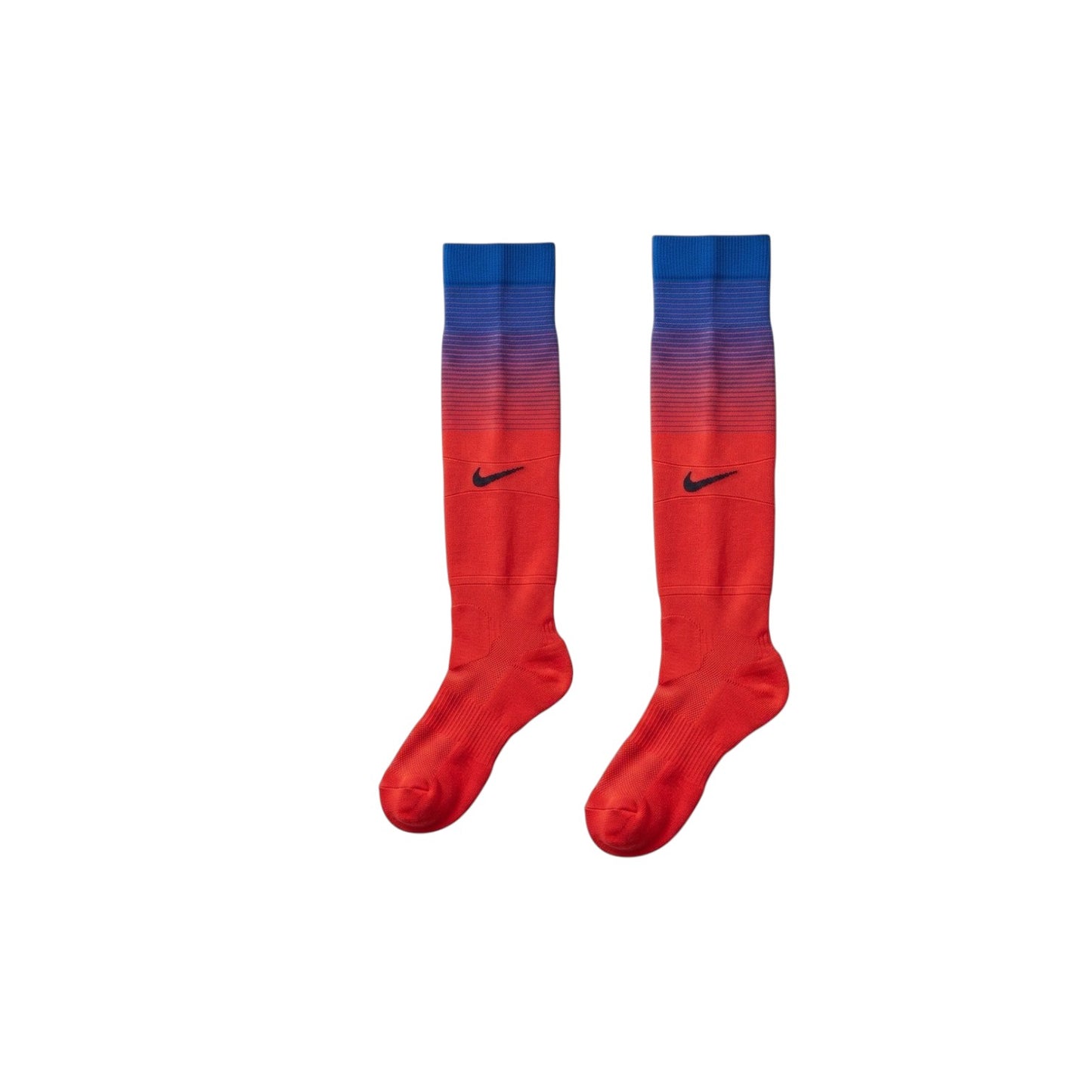 Kit criança Velukz PSG 26-27, conjunto esportivo com camiseta e shorts, inspirado na seleção da Inglaterra.