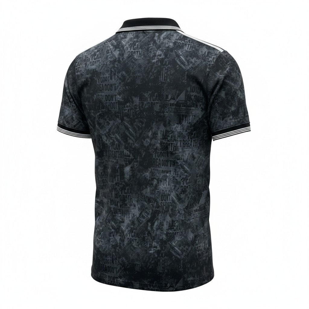 Camisa T-Shirt Velukz do Real Madrid com logo oficial e design esportivo, ideal para fãs do time de futebol.